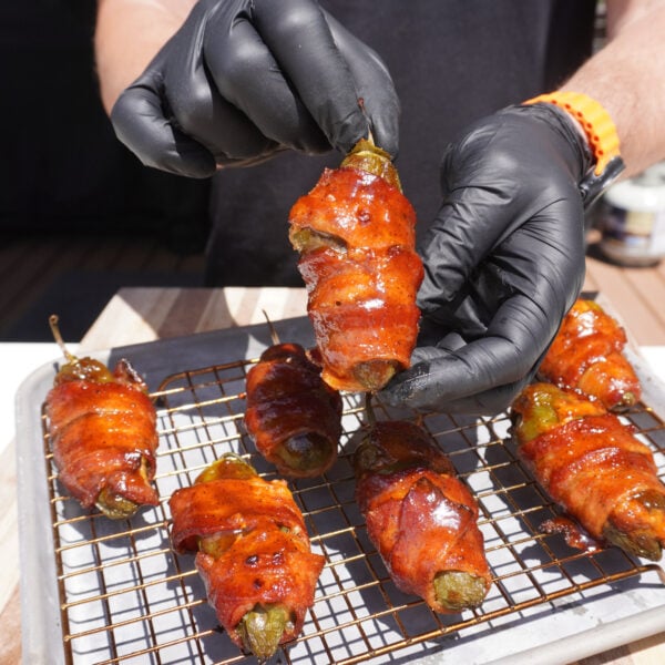 Pulled Pork Jalapeno Poppers presented.