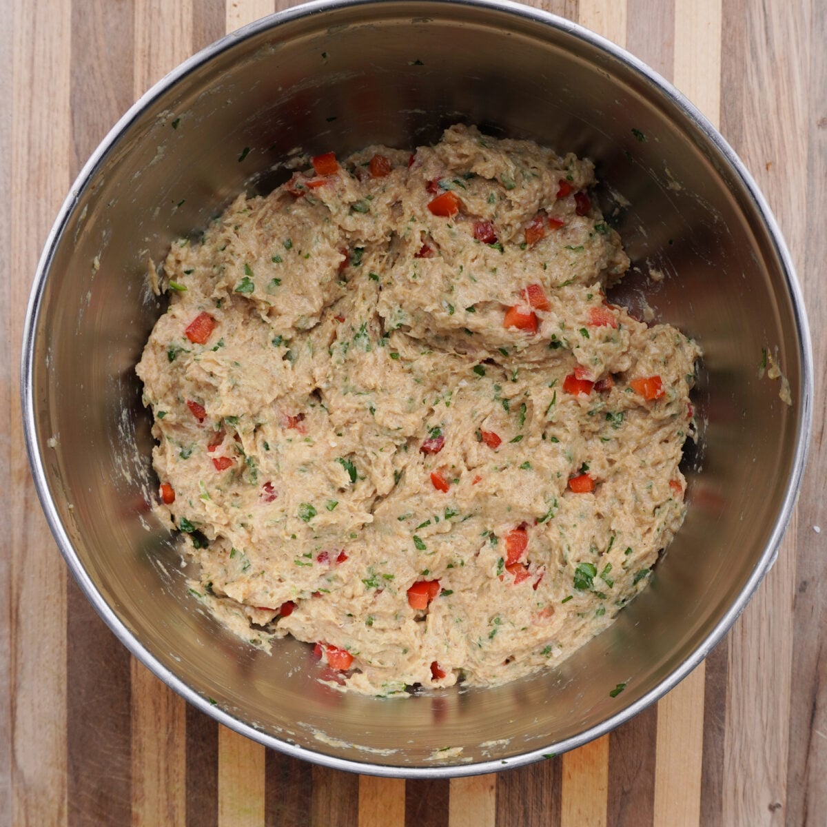 Seasoned ground chicken paste.